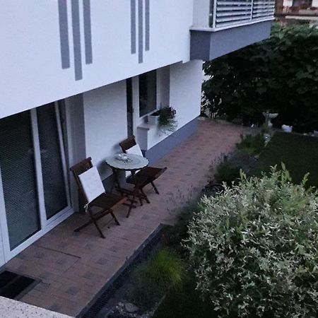 Apartma Julija Luce Bagian luar foto
