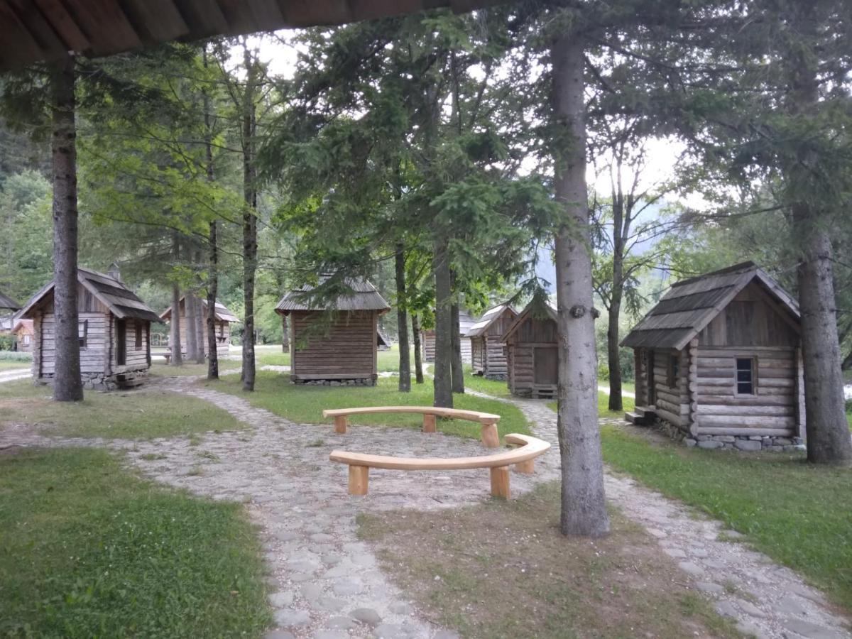 Apartma Julija Luce Bagian luar foto
